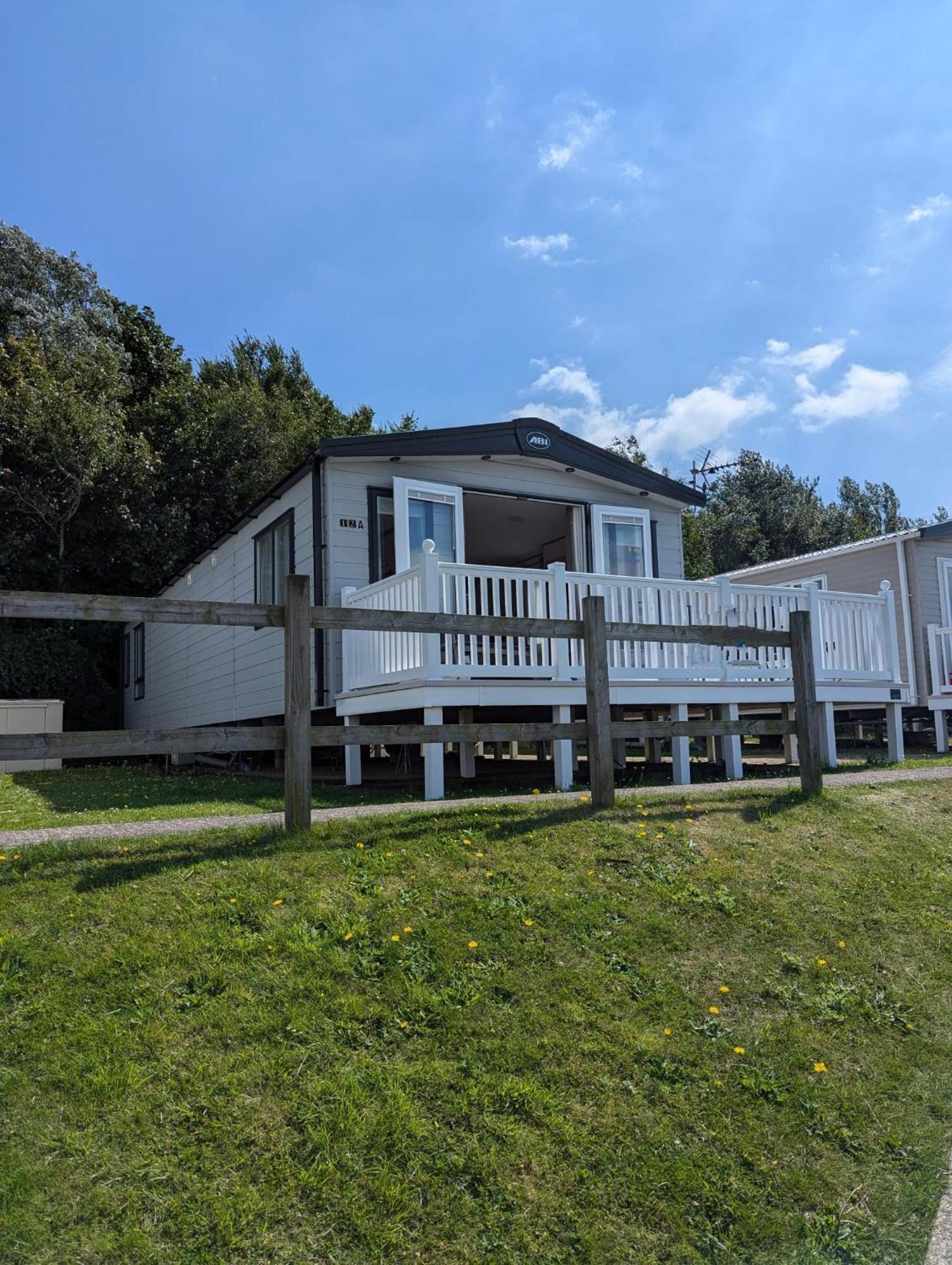 Stunning Caravan With Panoramic Views Weymouth Littlesea Haven Wyke Regis Bagian luar foto