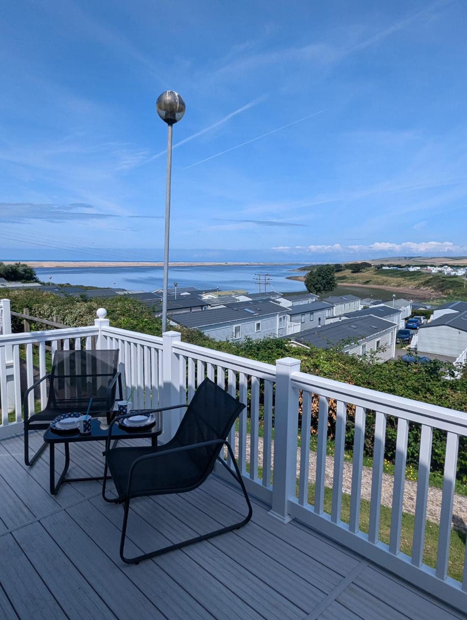 Stunning Caravan With Panoramic Views Weymouth Littlesea Haven Wyke Regis Bagian luar foto